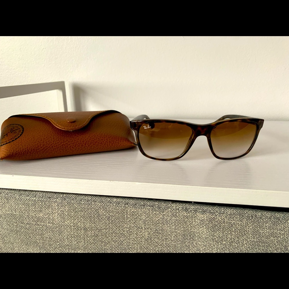 Ray-Ban Sunglasses